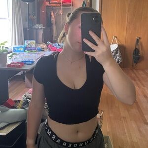 Black crop top